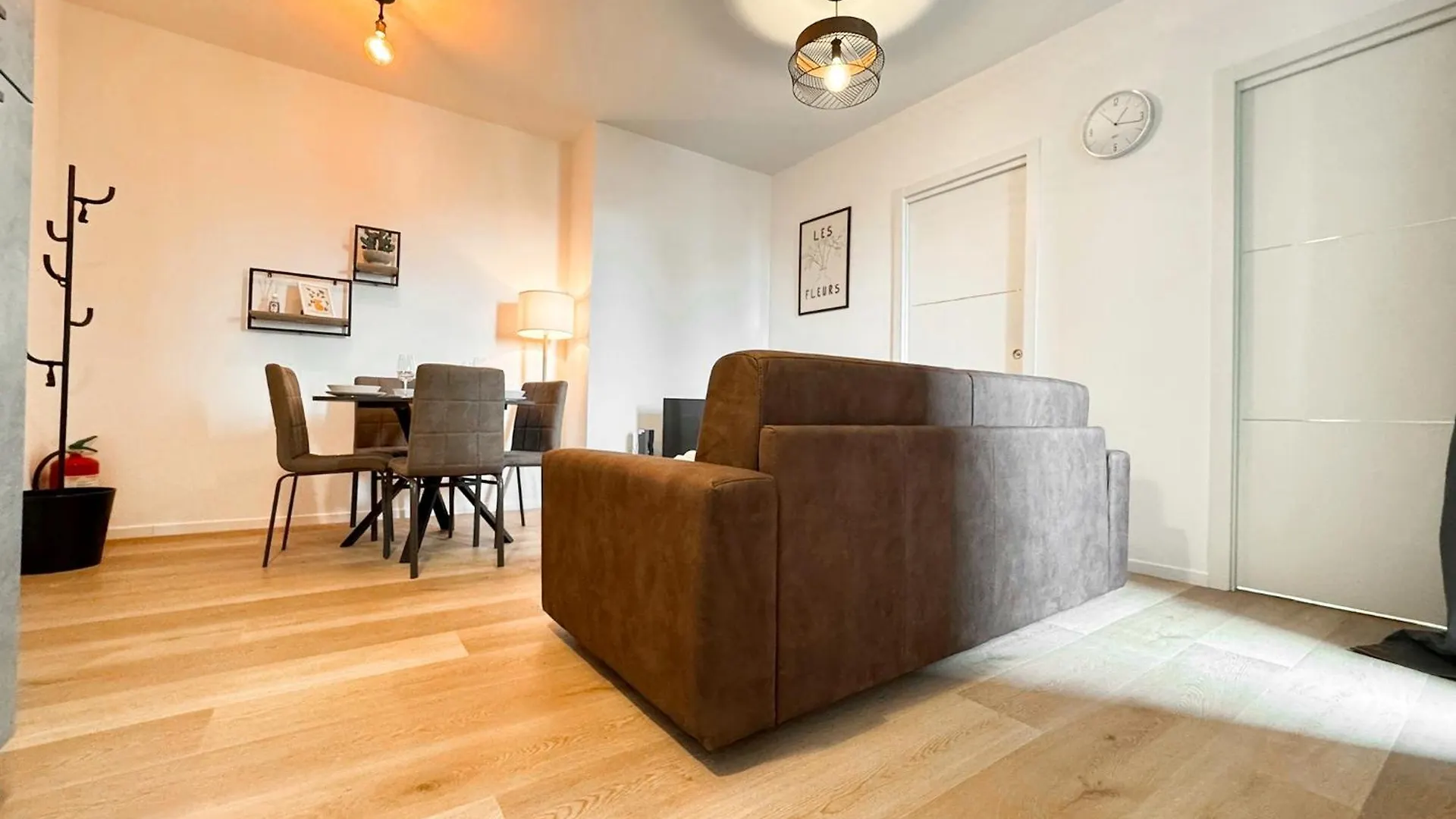 Διαμέρισμα Loft Con Balcone 20 Minuti Dal Duomo Olympic Village Μιλάνο