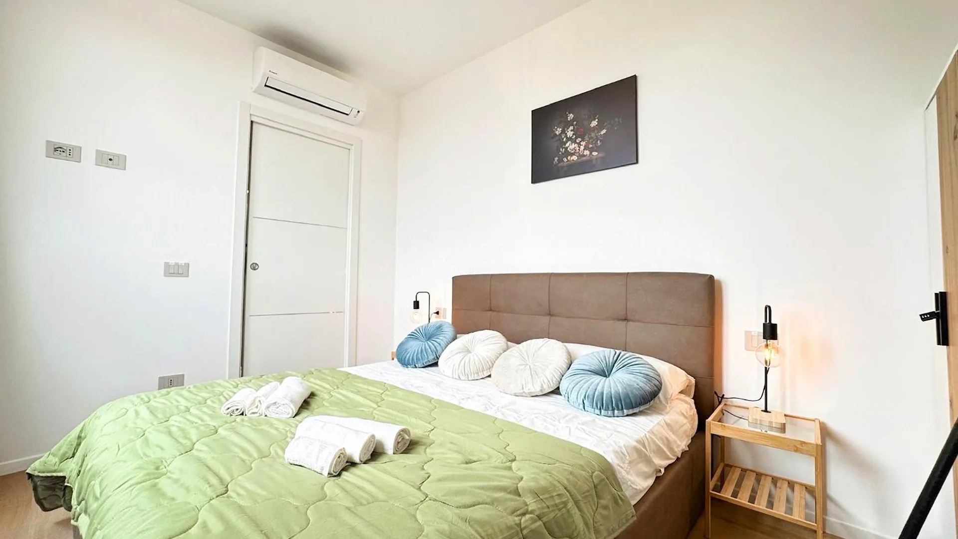 דירה מילאנו Loft Con Balcone 20 Minuti Dal Duomo Olympic Village