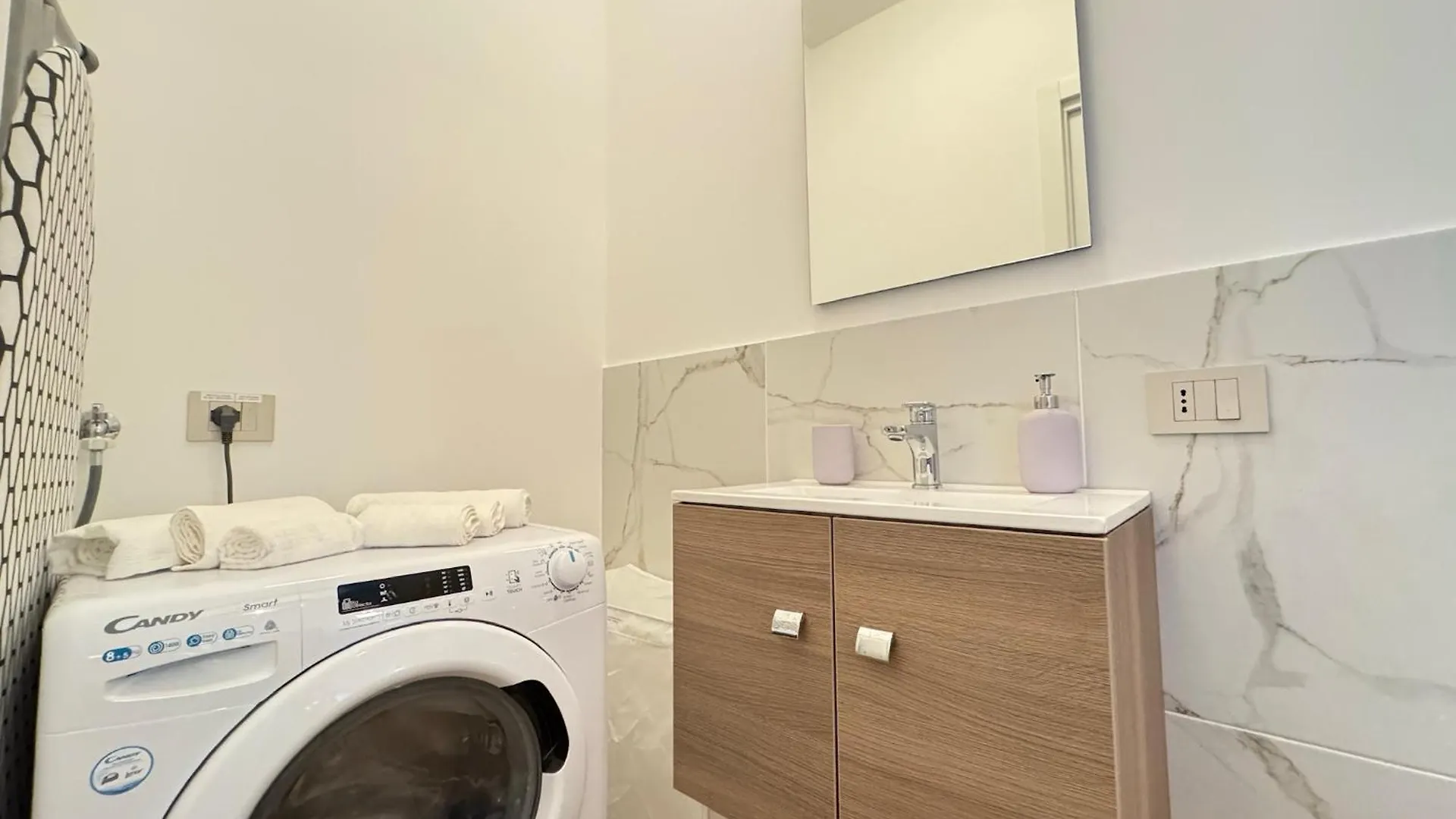 Loft Con Balcone 20 Minuti Dal Duomo Olympic Village Milano Appartamento